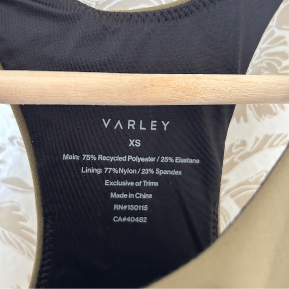 Varley Let’s Move Harris Sports Bra in Moss Green – Size XS - Picture 5 of 6